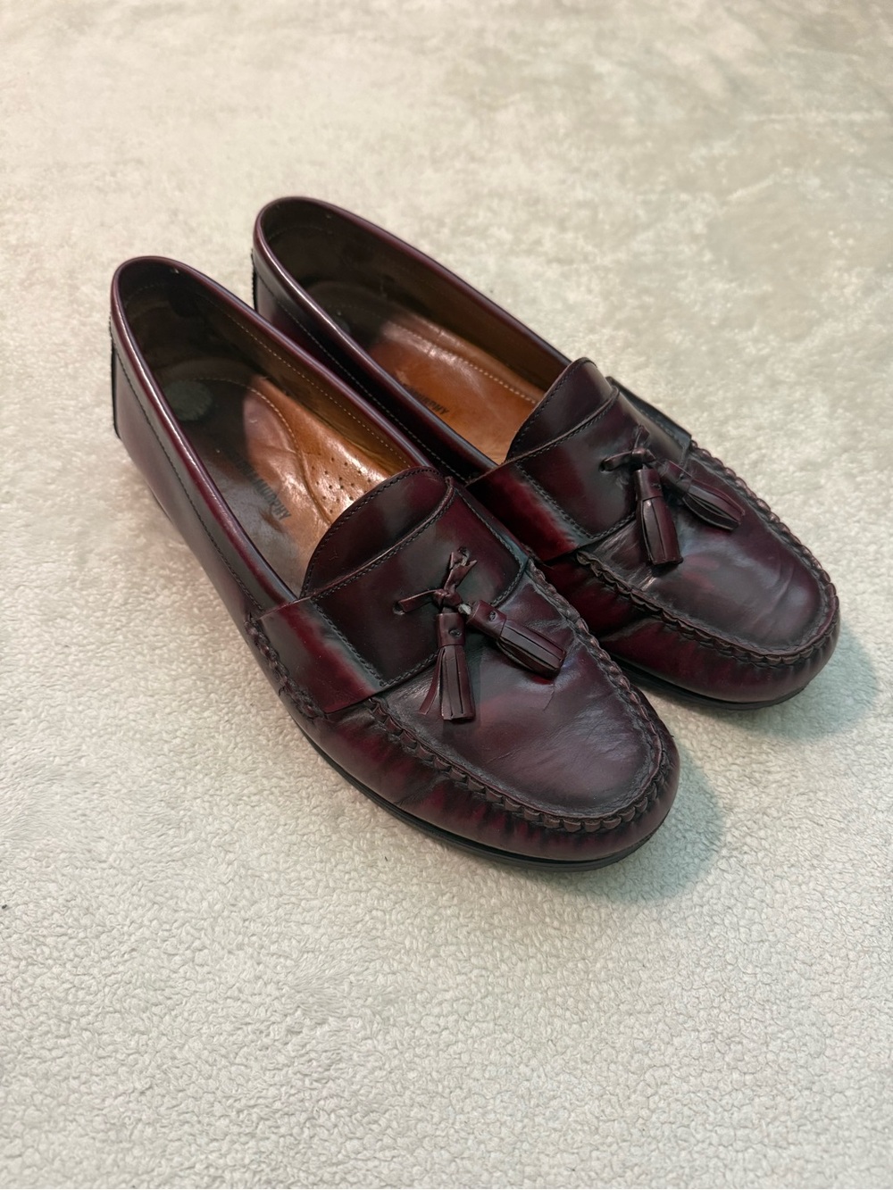 American Vintage Burgundy Tassel Leather Loafers